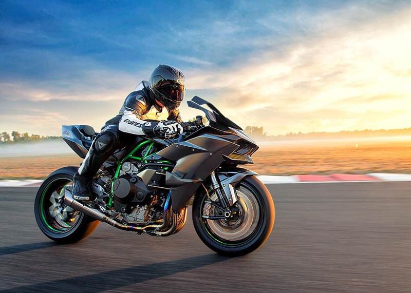 khac nhau giua xe gan may va xe mo to