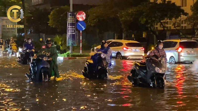 xe máy bị ngập nước nên được sửa như thế nào