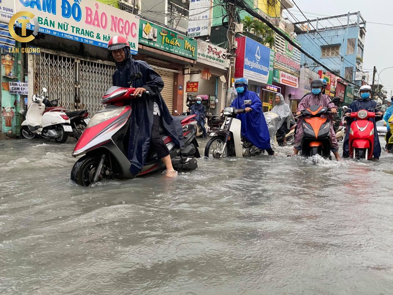 xe máy bị ngập nước nên được sửa như thế nào